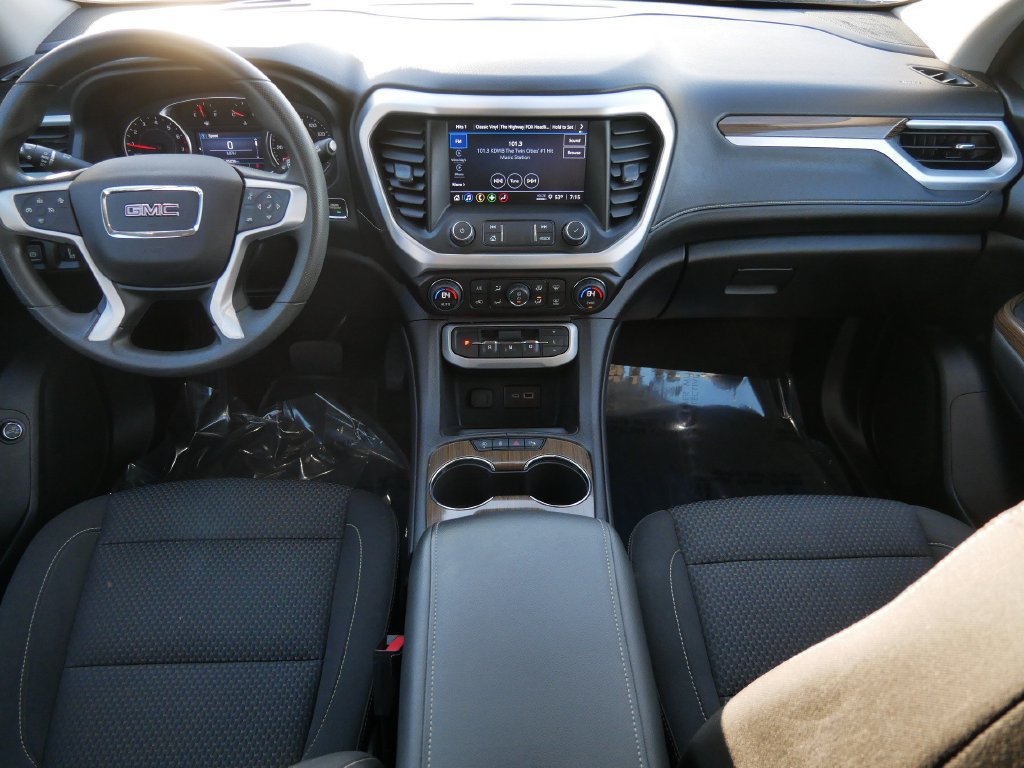 Used 2023 GMC Acadia SLE w/ Driver Convenience Package AWD/4WD image 13