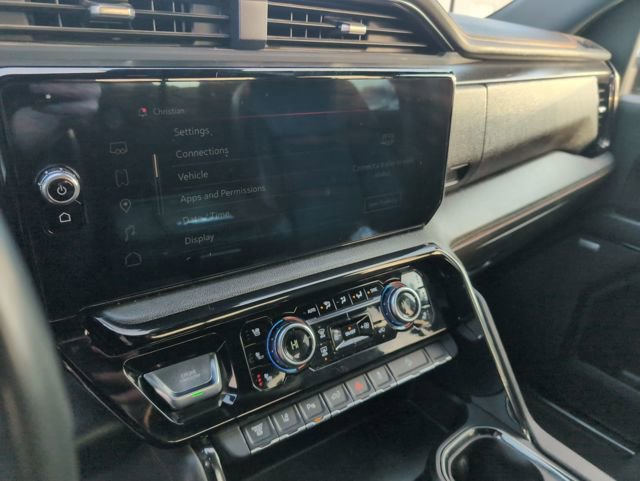 Used 2024 GMC Sierra 3500 AT4 w/ AT4 Premium Plus Package image 22