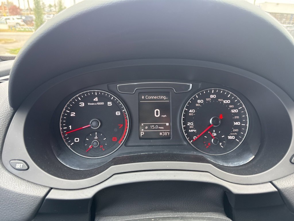 Used 2018 Audi Q3 2.0T Premium w/ Convenience Package image 16