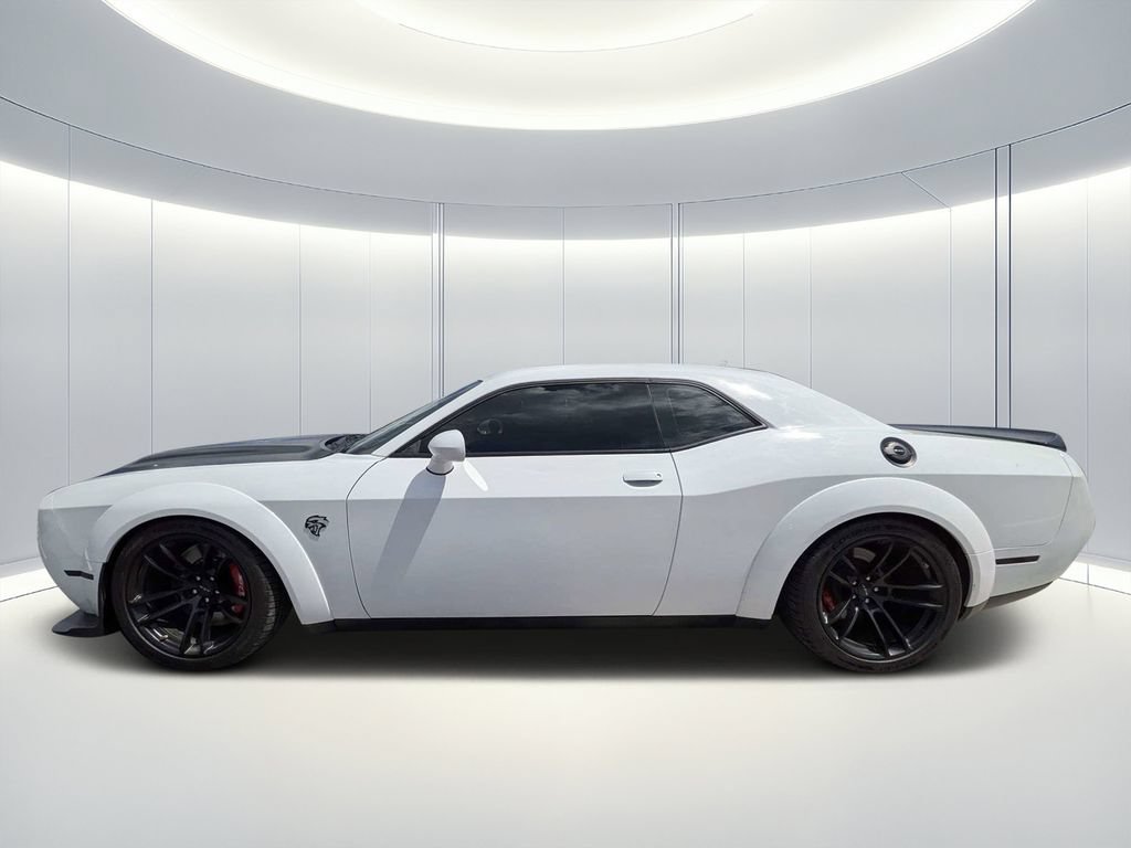Used 2022 Dodge Challenger SRT Hellcat RWD image 7