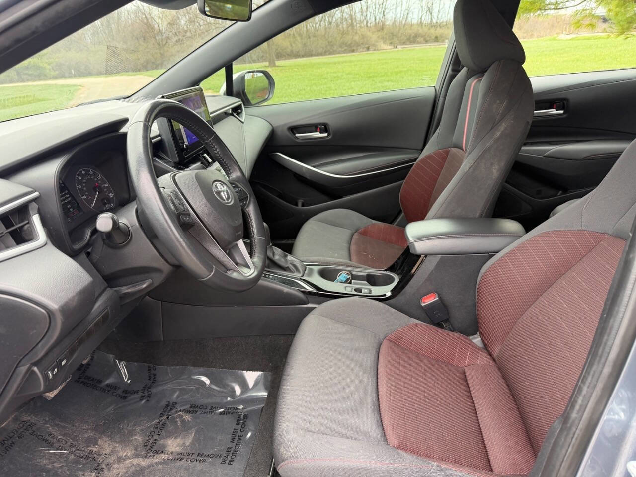 Used 2024 Toyota Corolla SE image 11