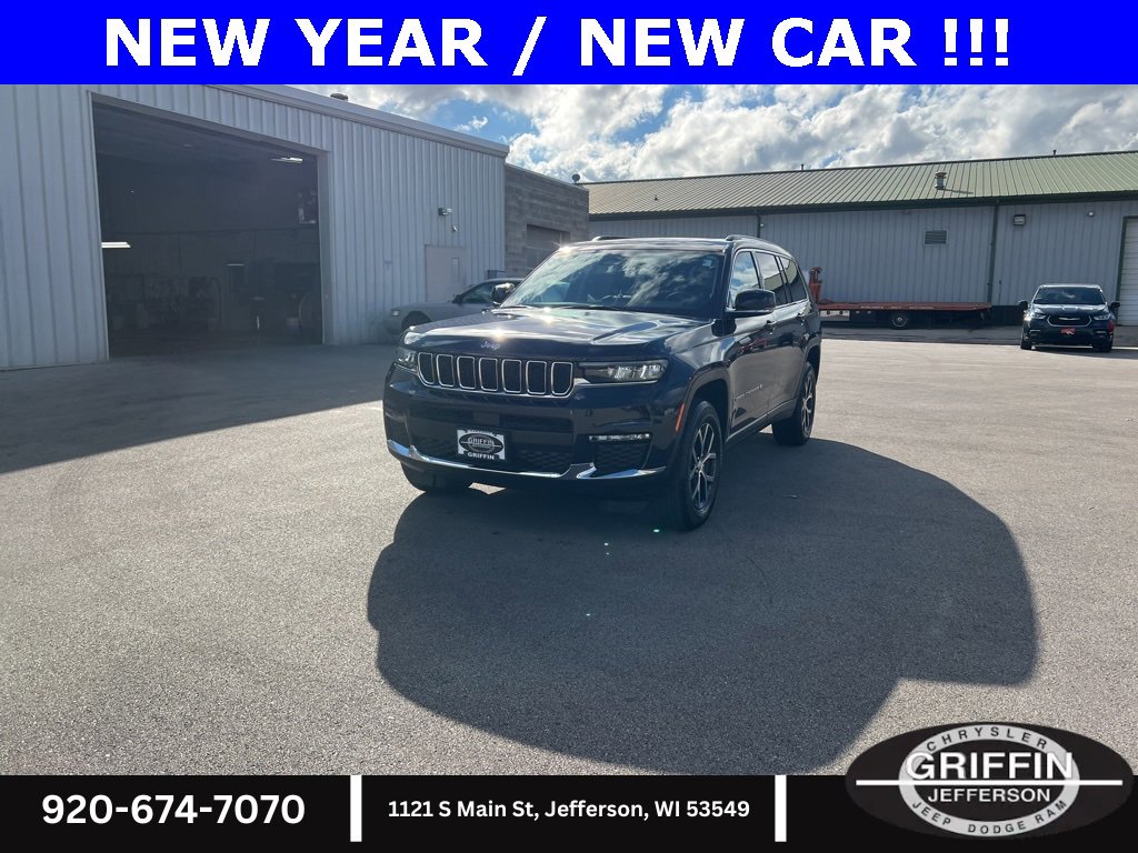 Used 2024 Jeep Grand Cherokee L Limited image 3