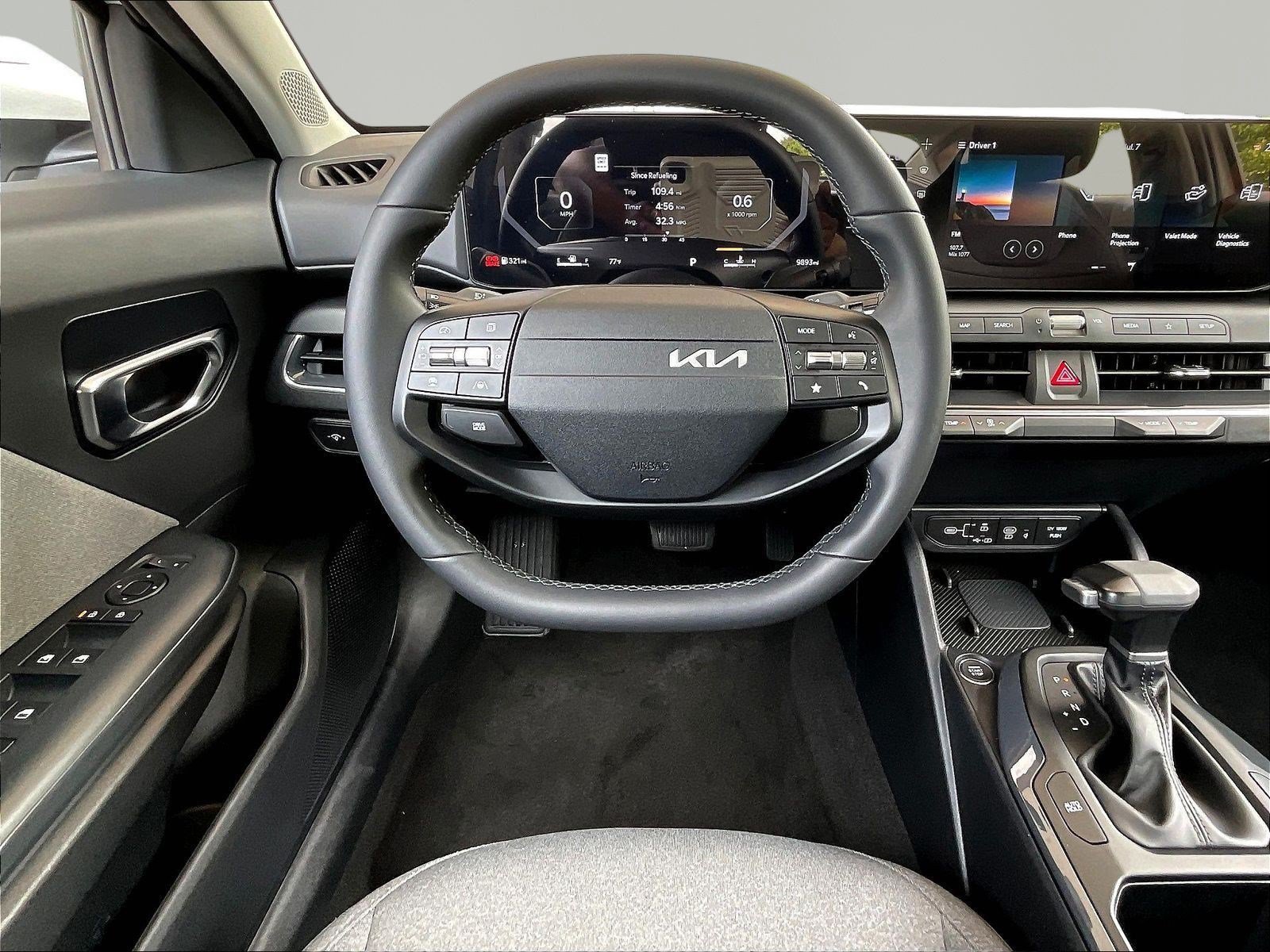 Used 2025 Kia K4 EX FWD image 8