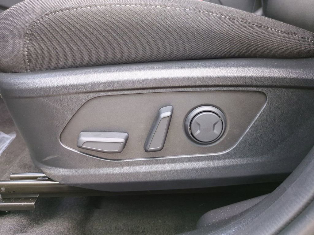 New 2026 Hyundai Tucson SEL image 18