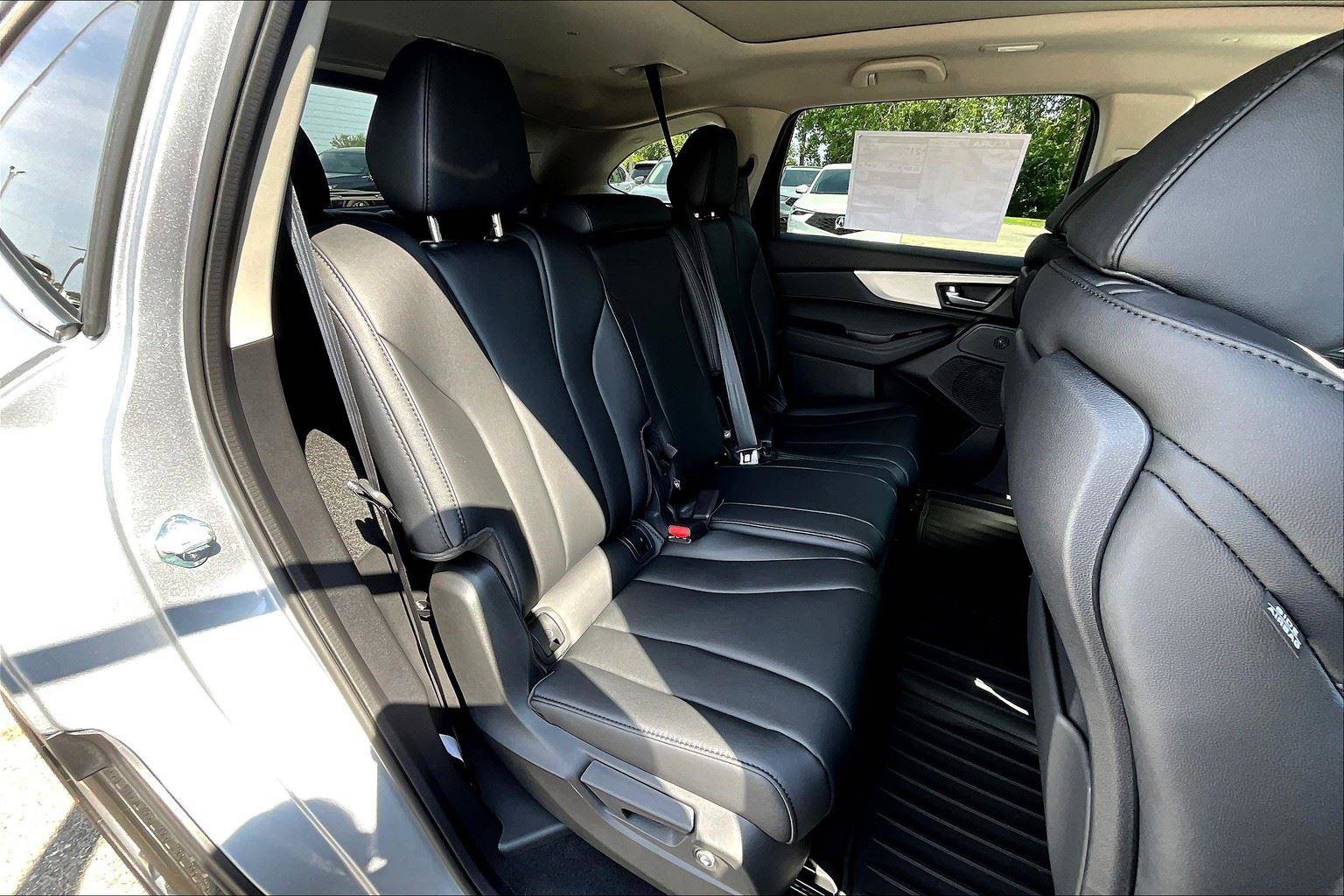 New 2026 Acura MDX SH-AWD image 15