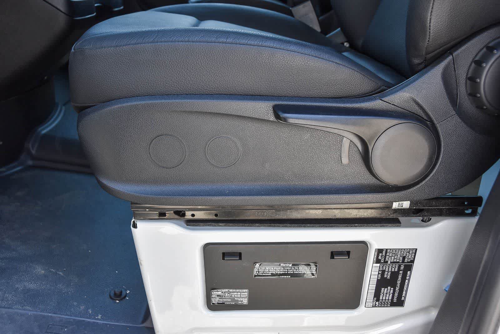 Used 2021 Mercedes-Benz Sprinter 2500 image 30