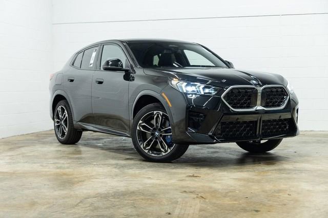 Certified 2025 BMW X2 xDrive28i w/ Technology Package image 5
