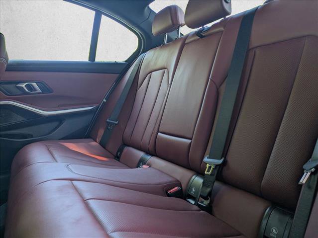 Used 2025 BMW 330i Sedan w/ Convenience Package image 17