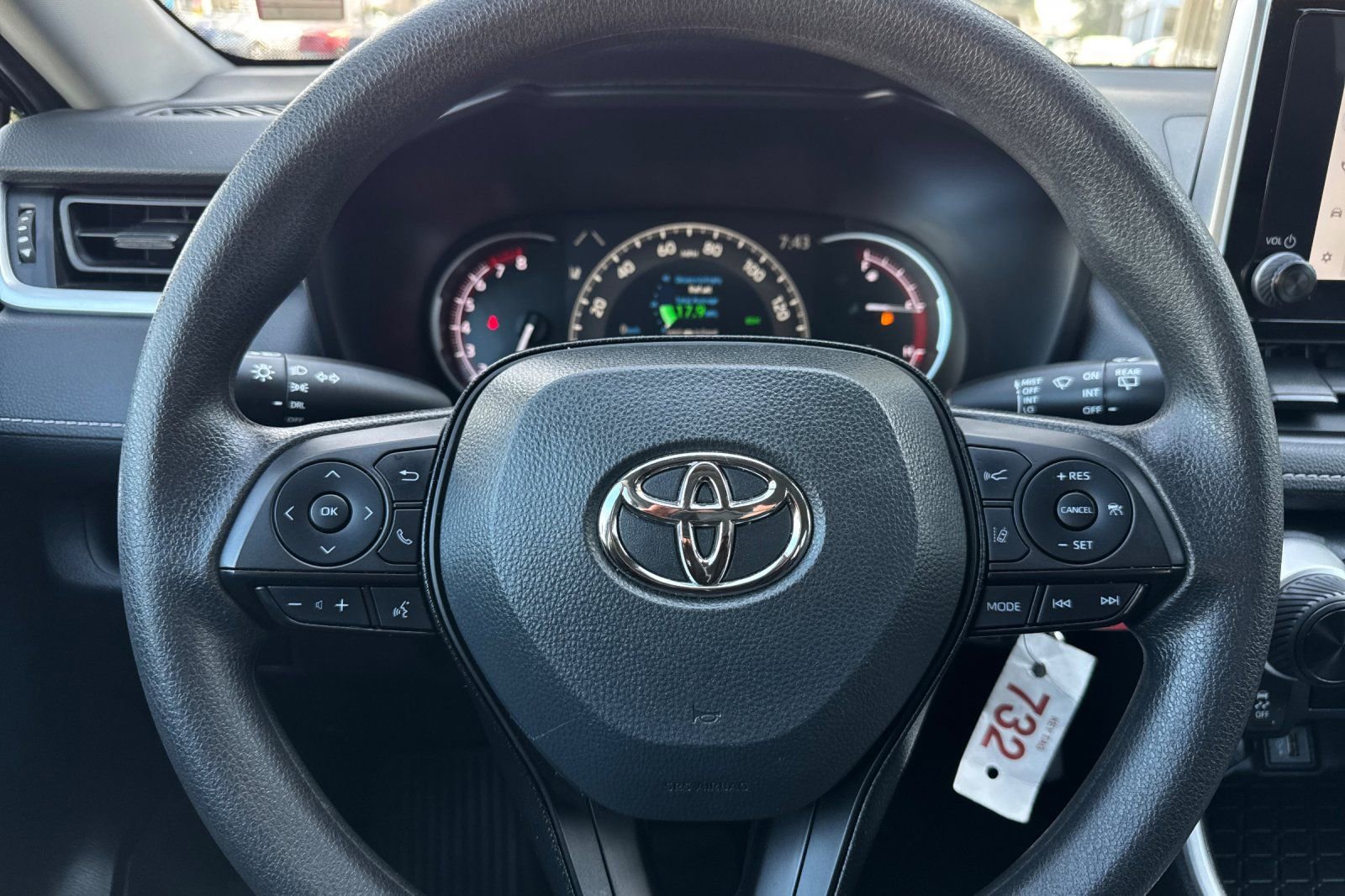 Used 2024 Toyota RAV4 LE image 23