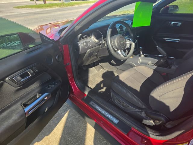 Used 2021 Ford Mustang GT w/ Equipment Group 301A RWD image 4