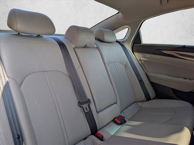 Used 2015 Hyundai Sonata Limited image 19