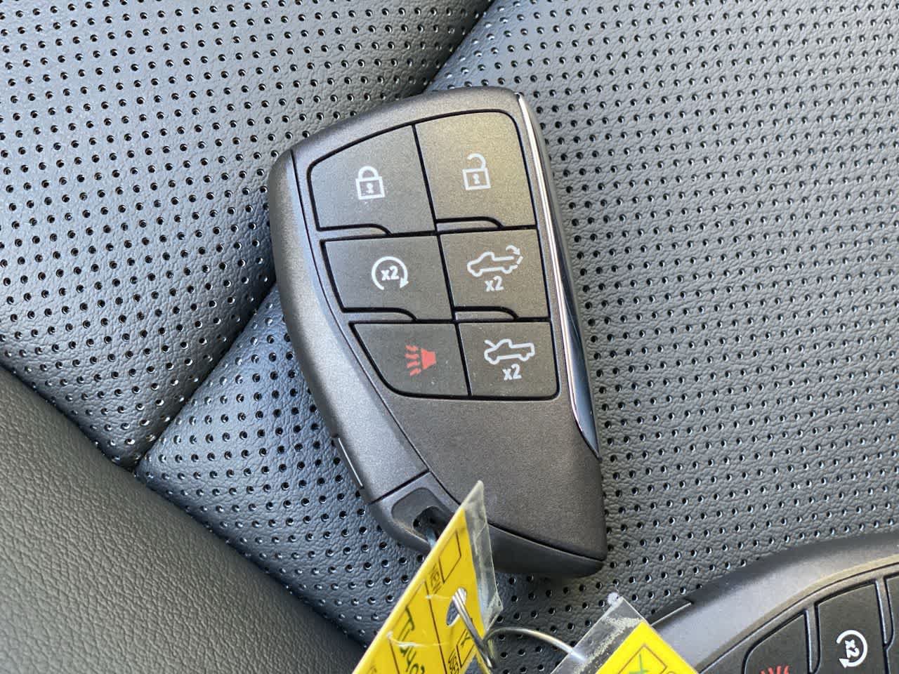 Used 2026 Chevrolet Silverado EV LT AWD/4WD image 27