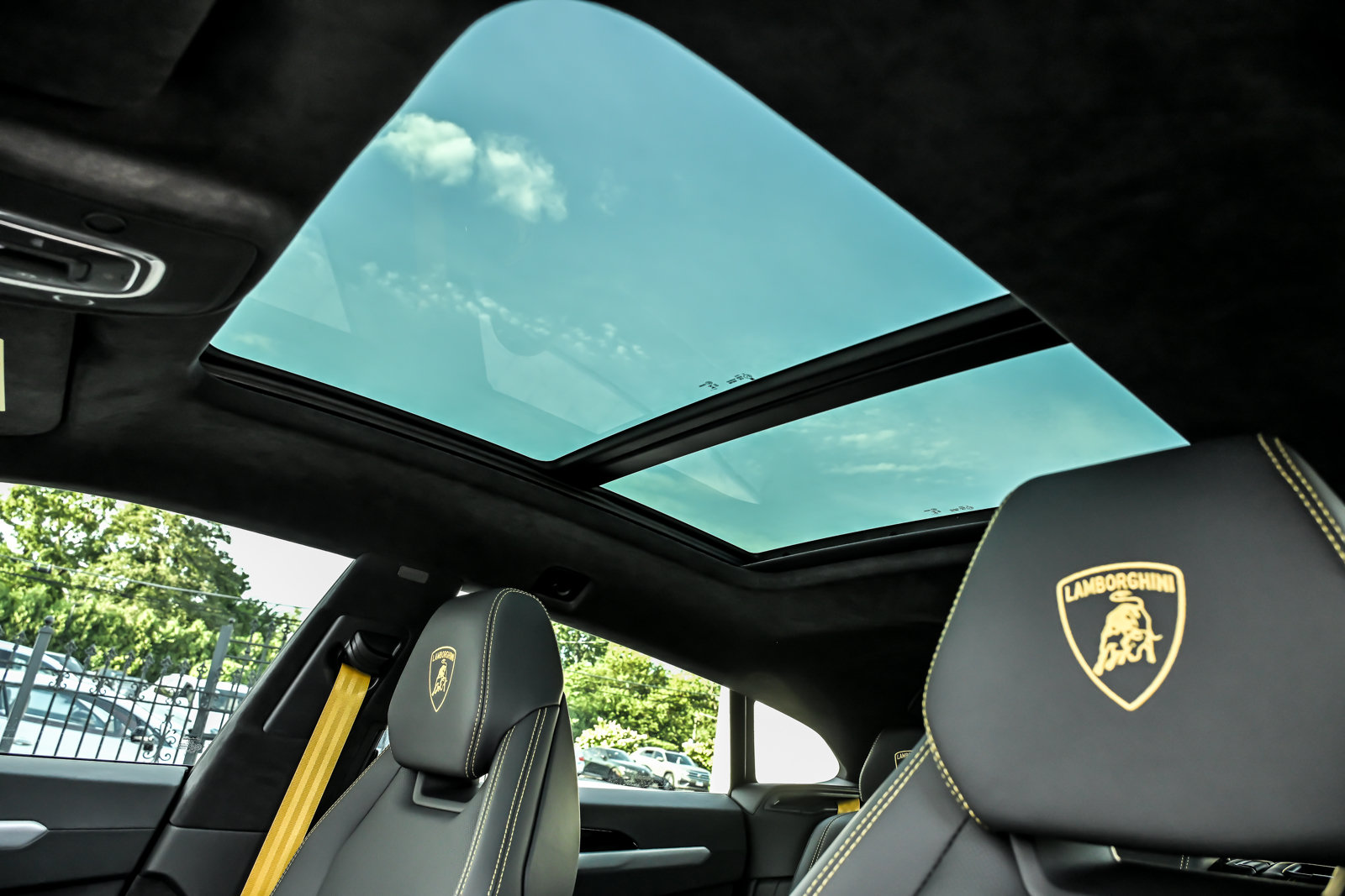Used 2024 Lamborghini Urus S AWD/4WD image 21