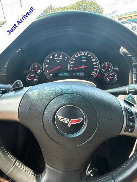 Used 2010 Chevrolet Corvette Coupe w/ 1LT RWD image 11