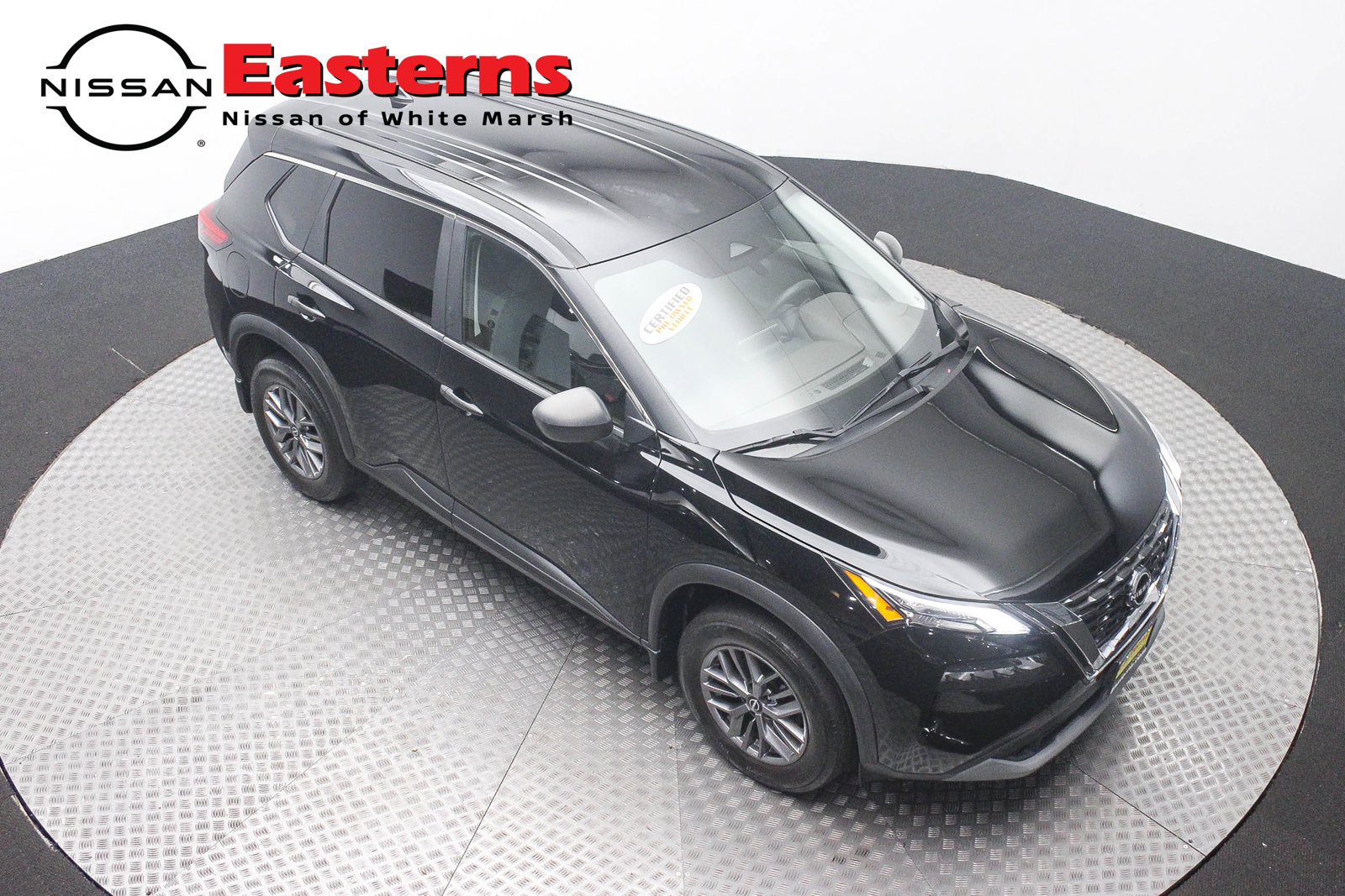Used 2023 Nissan Rogue S AWD/4WD image 3