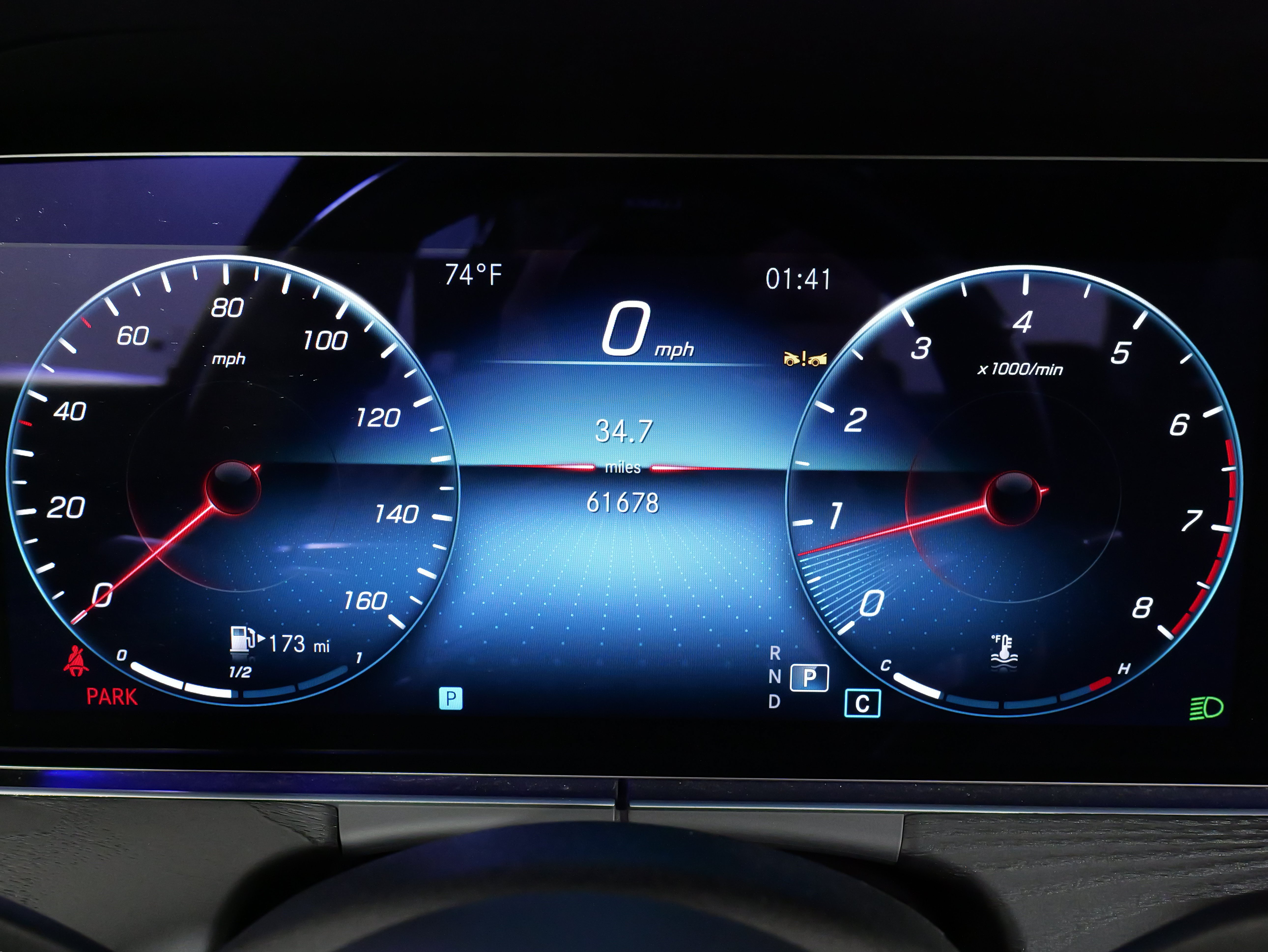 Used 2023 Mercedes-Benz E 350 4MATIC Sedan image 38