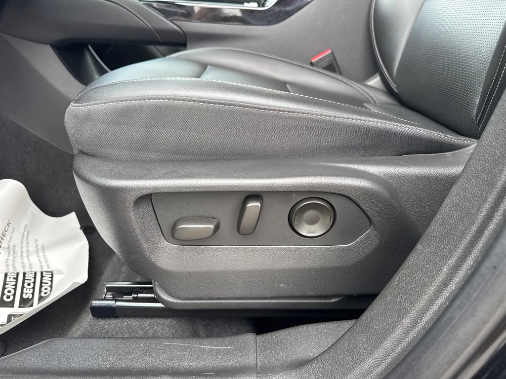 Used 2024 Buick Envision Preferred AWD/4WD image 44