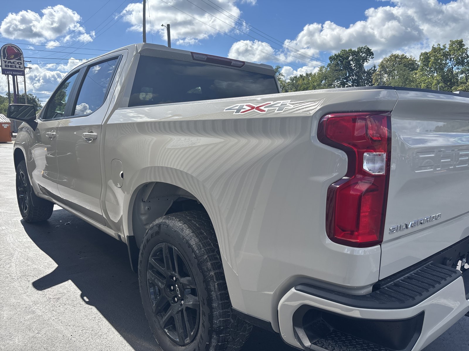 New 2026 Chevrolet Silverado 1500 RST w/ RST Select Package AWD/4WD image 7