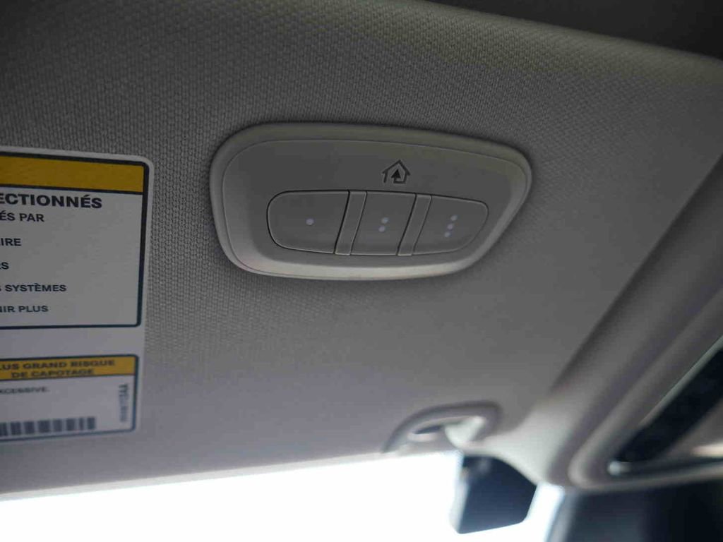 Used 2019 Jeep Cherokee Trailhawk image 34