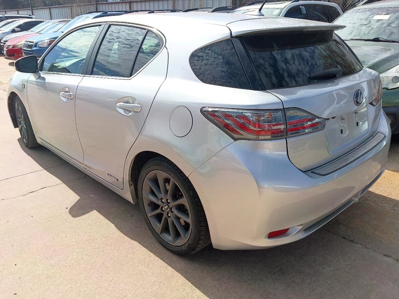 Used 2013 Lexus CT 200h Base w/ F Sport Pkg w/Nuluxe Trim FWD image 7