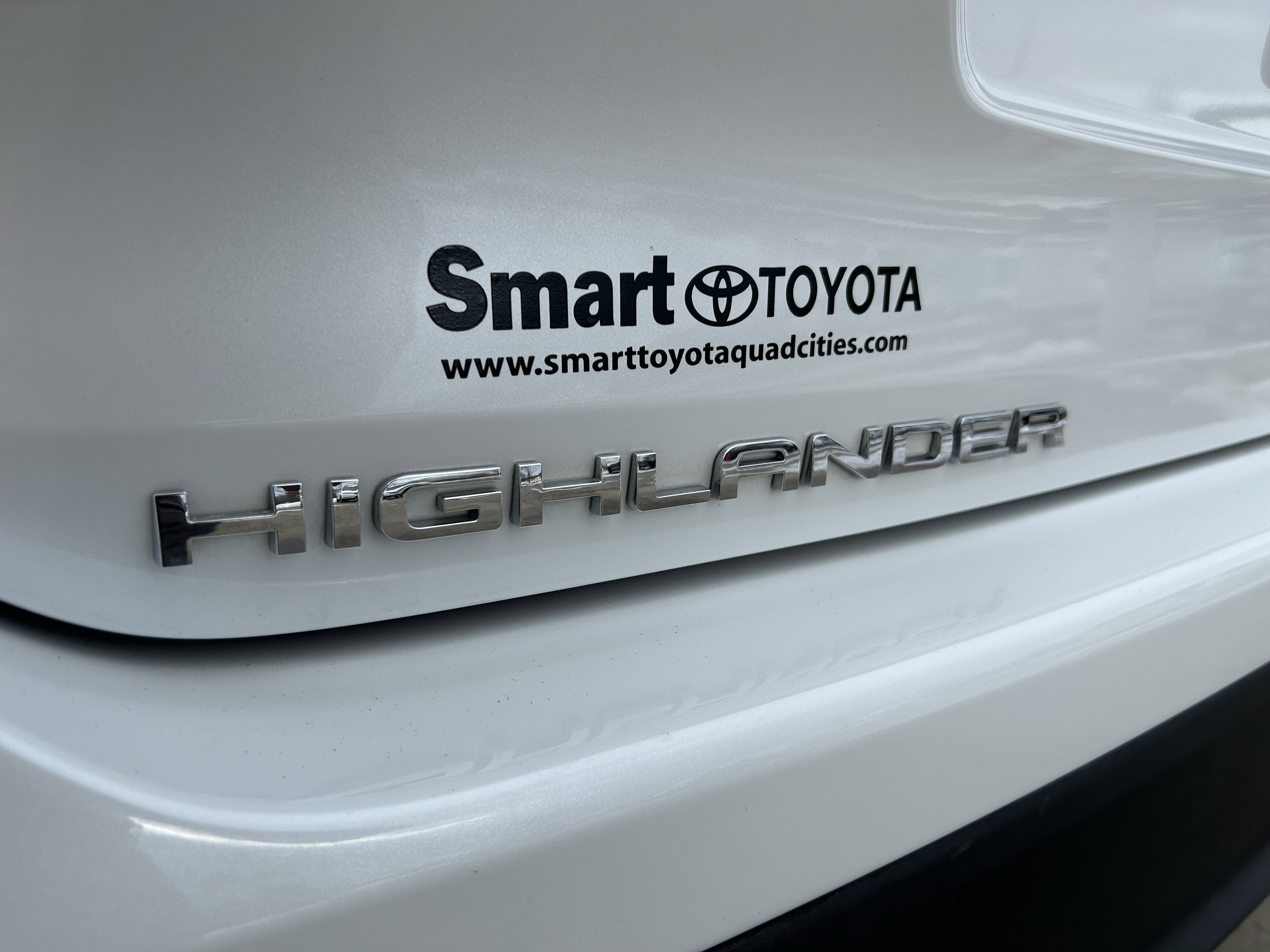 Certified 2023 Toyota Highlander XLE image 9