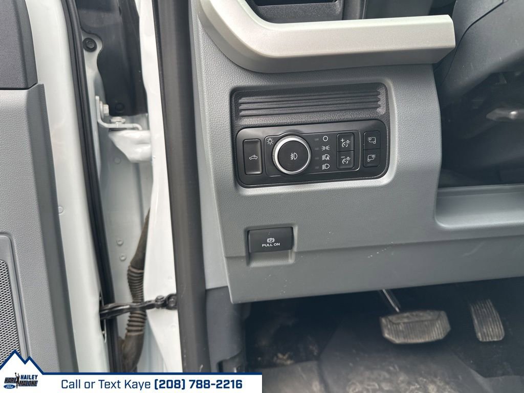 New 2025 Ford F350 XLT AWD/4WD image 44