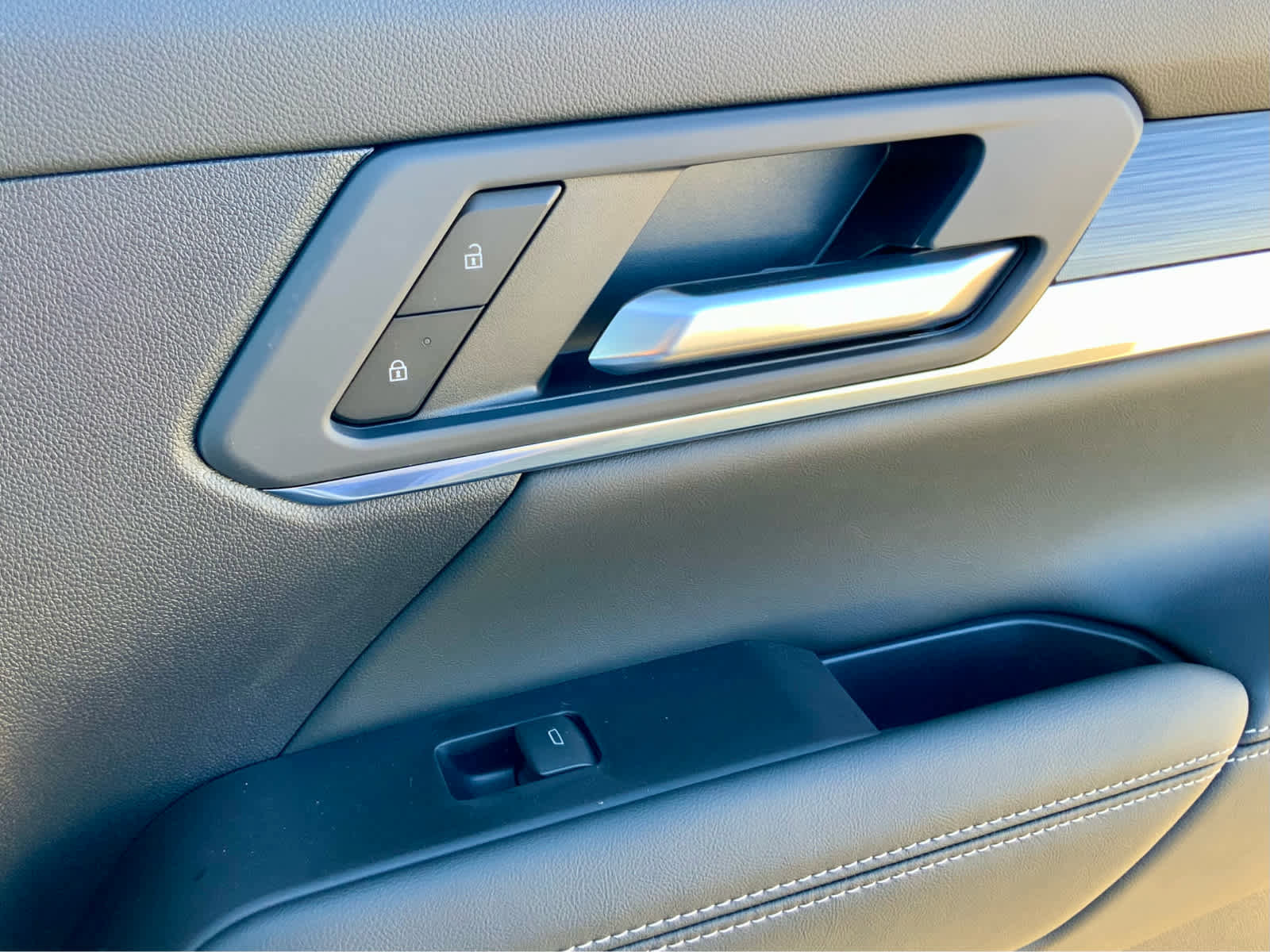 New 2026 GMC Terrain Elevation image 49