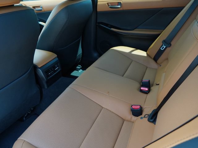 Used 2025 Lexus IS 350 F Sport RWD image 14