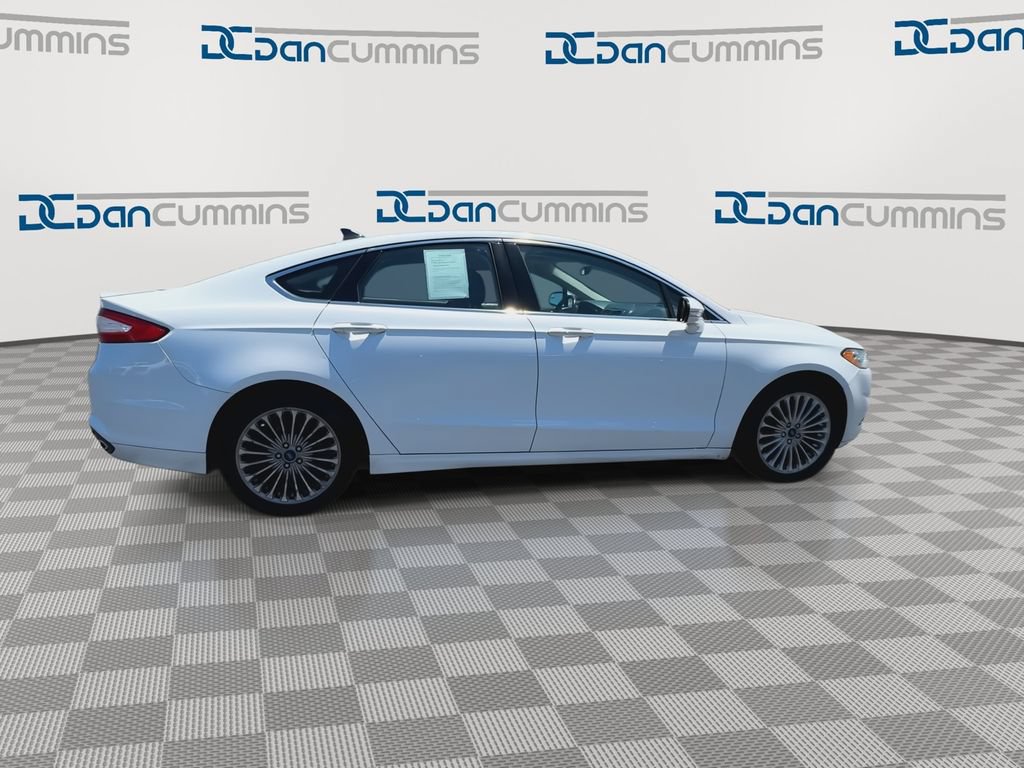 Used 2016 Ford Fusion Titanium FWD image 9
