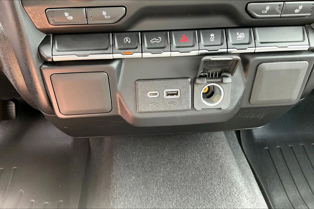 Used 2020 Chevrolet Silverado 1500 RST w/ All-Star Edition image 12