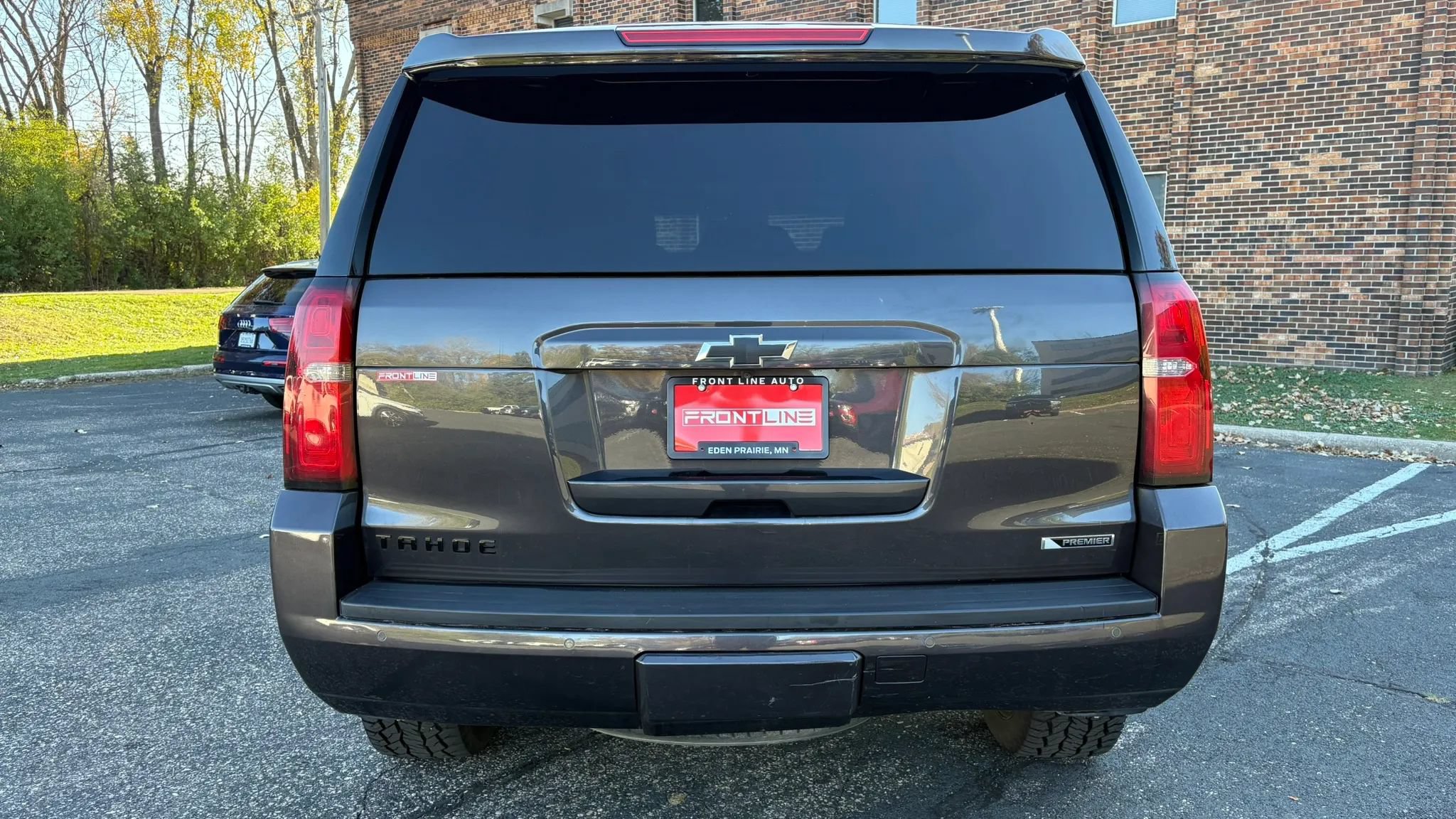 Used 2018 Chevrolet Tahoe Premier AWD/4WD image 8