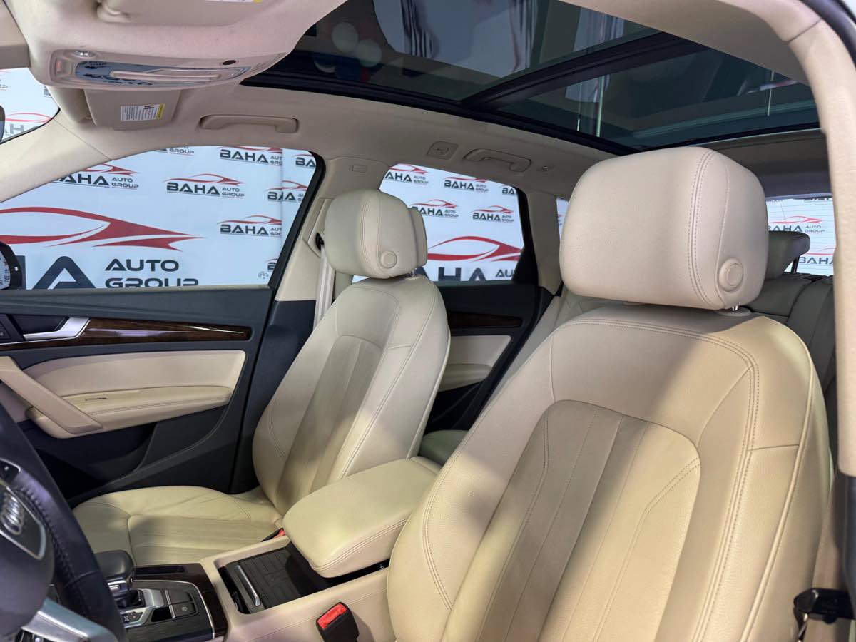 Used 2020 Audi Q5 2.0T Premium Plus w/ Premium Plus Package AWD/4WD image 30