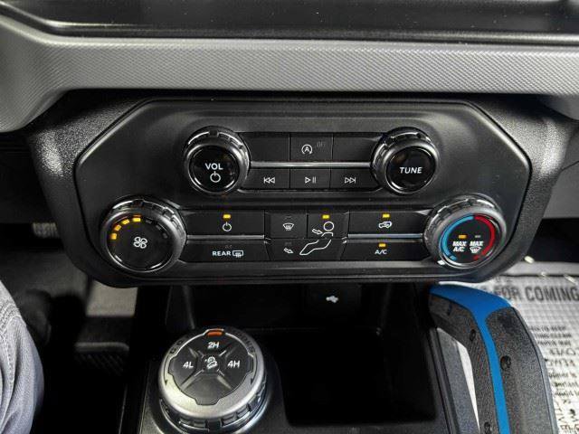 Used 2023 Ford Bronco Black Diamond AWD/4WD image 30