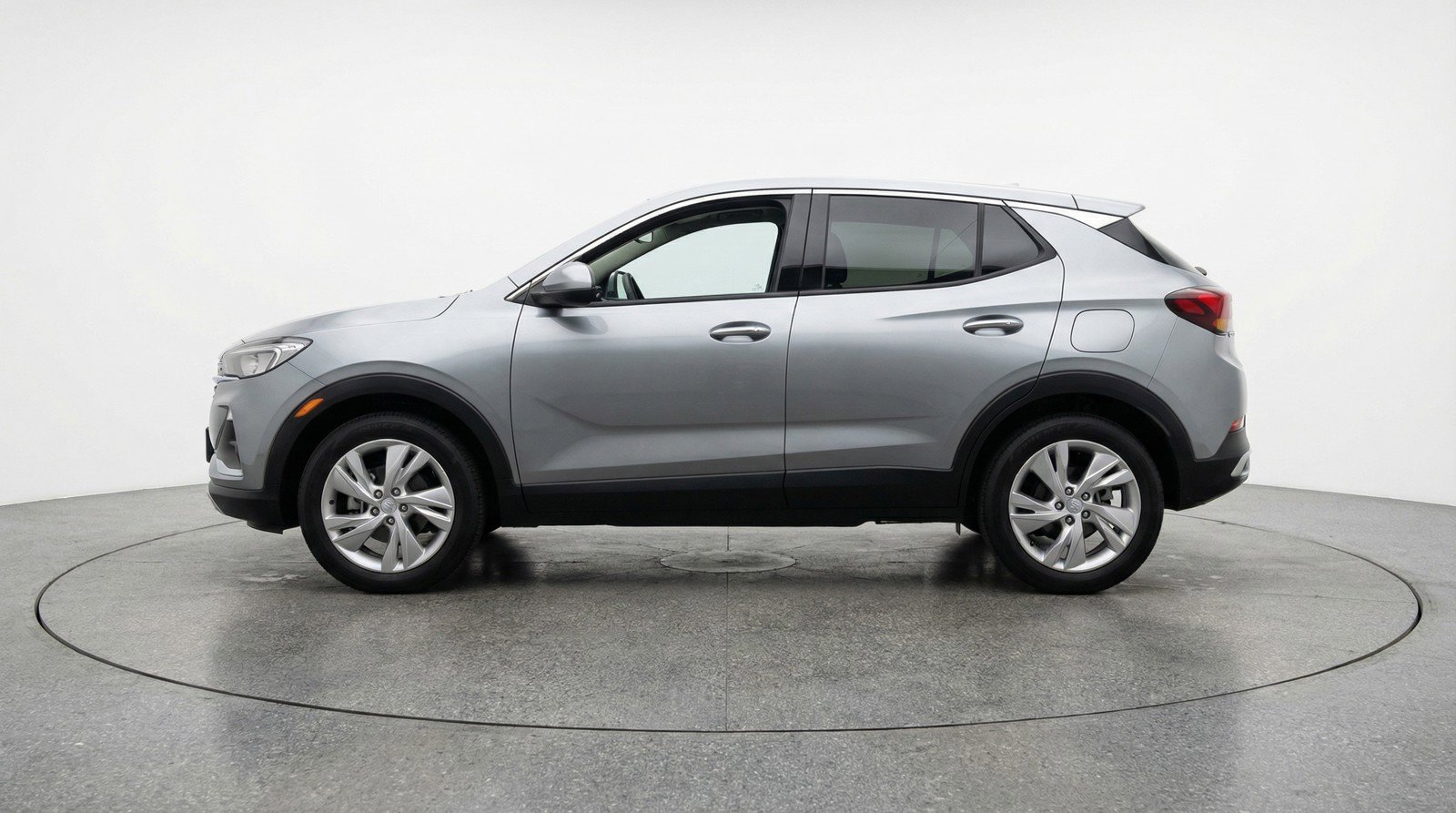 Used 2025 Buick Encore GX Preferred AWD/4WD image 5