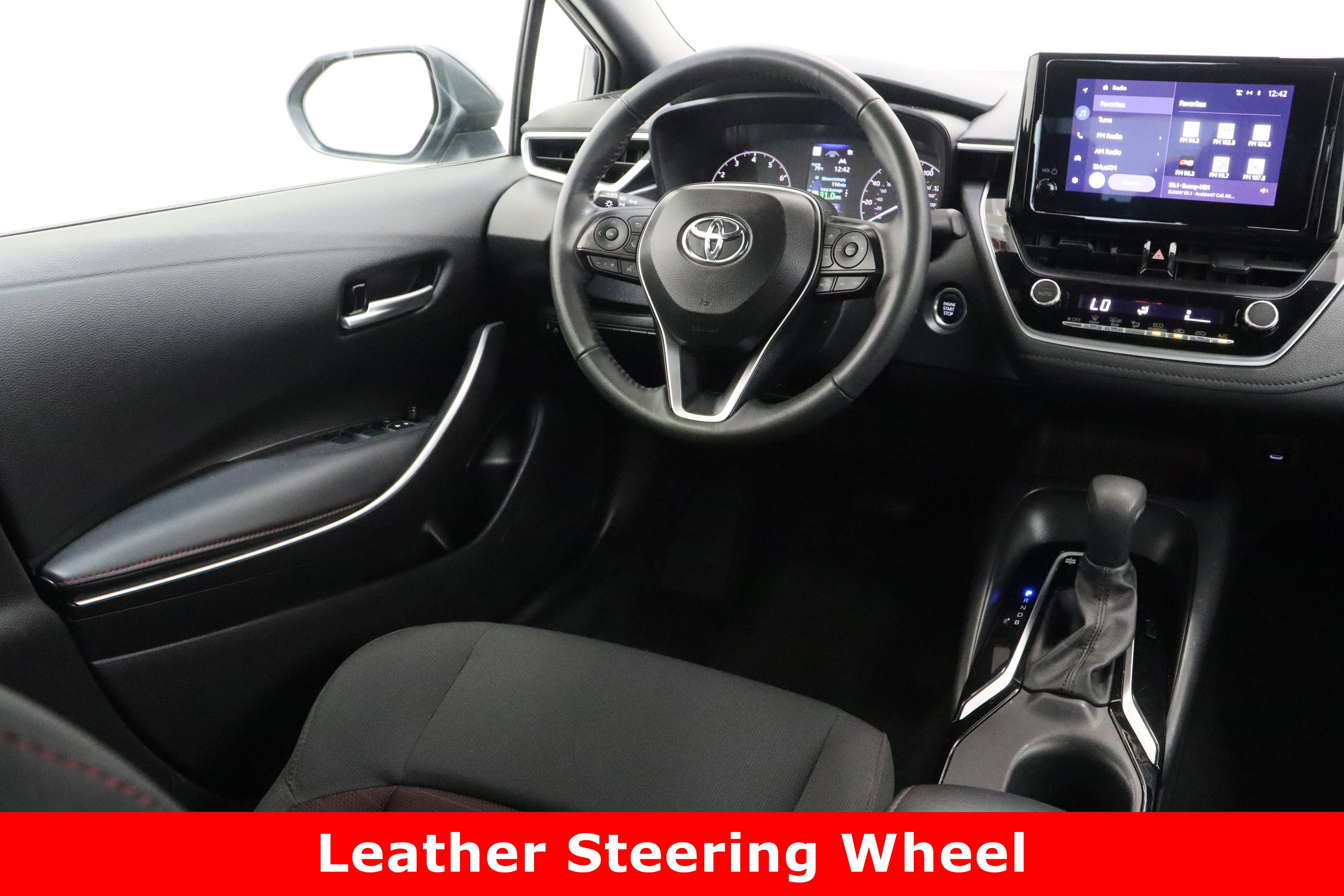 Used 2024 Toyota Corolla SE image 28