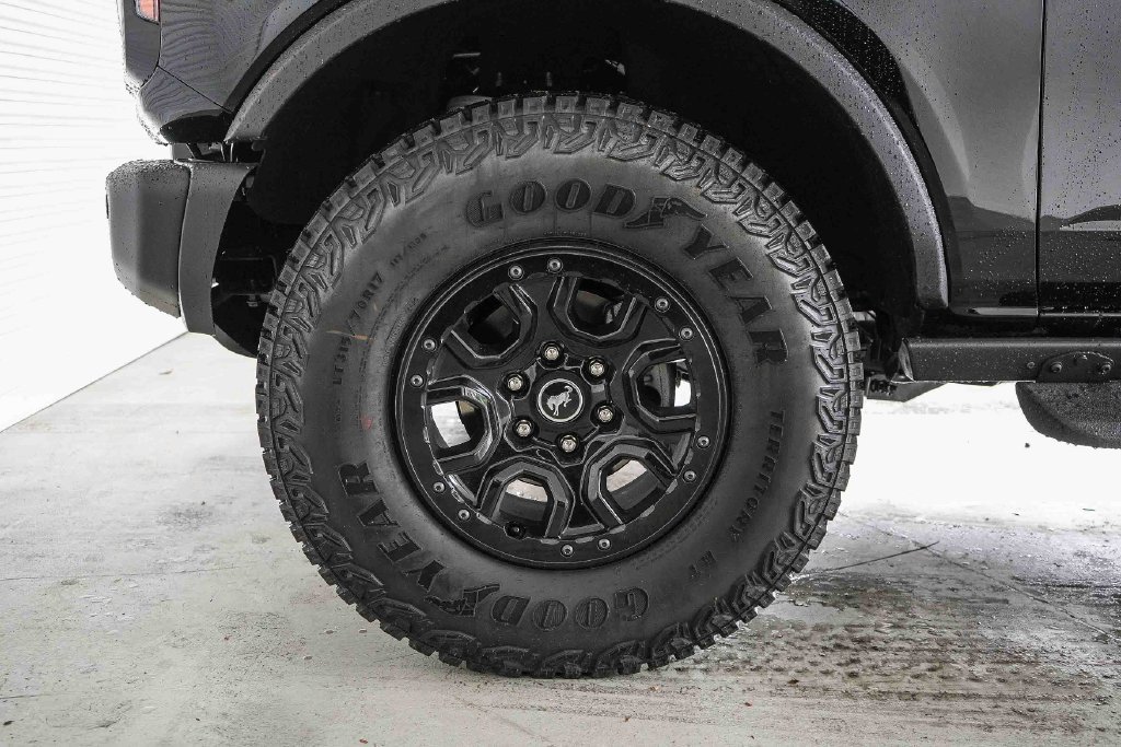 New 2026 Ford Bronco Badlands w/ Wildtrak Package AWD/4WD image 11