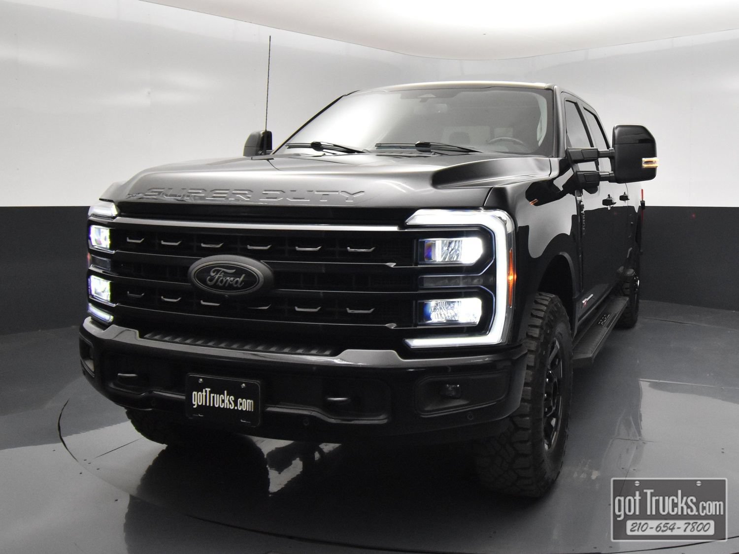 Used 2023 Ford F250 Lariat w/ Lariat Ultimate Package AWD/4WD image 54