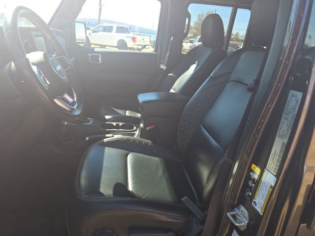 Used 2021 Jeep Wrangler Unlimited Sahara AWD/4WD image 13