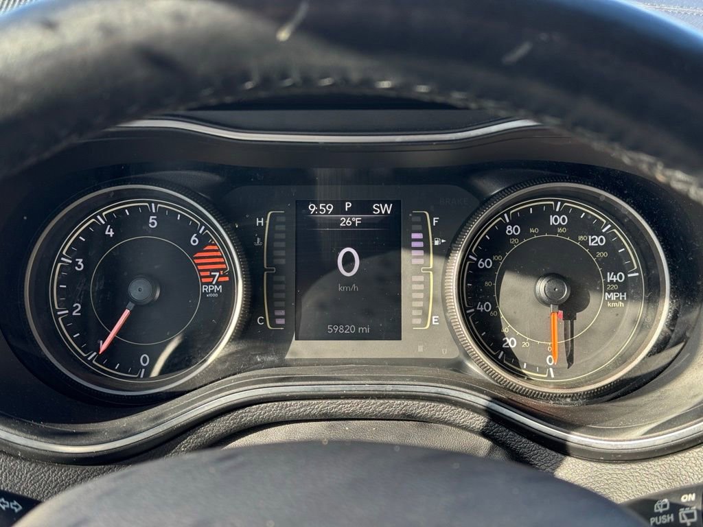 Used 2019 Jeep Cherokee Latitude Plus image 37