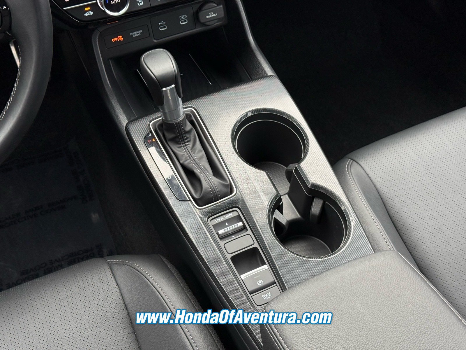 Certified 2025 Honda Civic Sport image 18