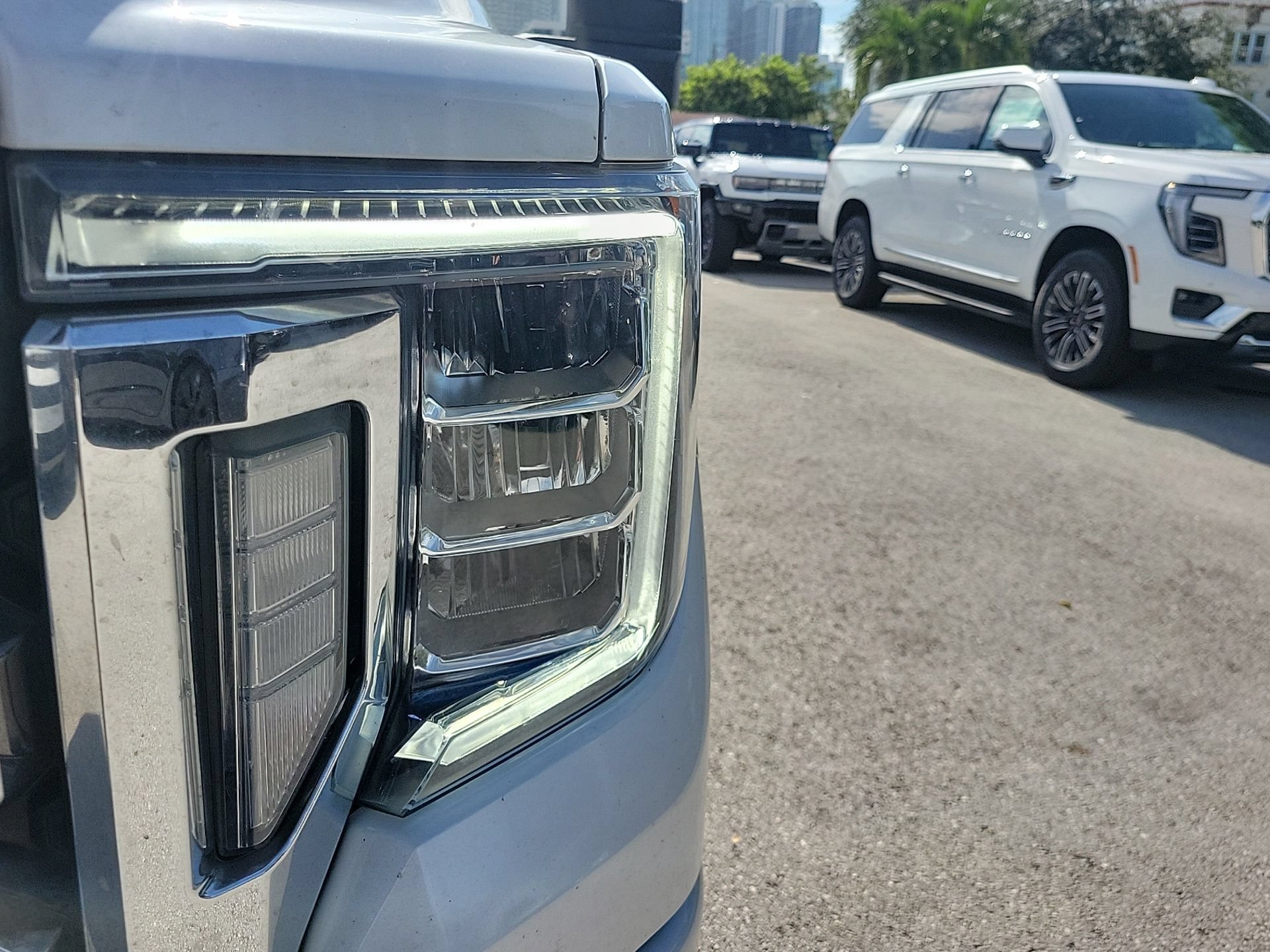 Used 2021 GMC Sierra 2500 Denali w/ Denali Ultimate Package AWD/4WD image 4