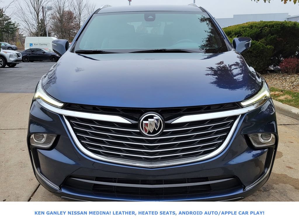 Used 2023 Buick Enclave Essence image 8