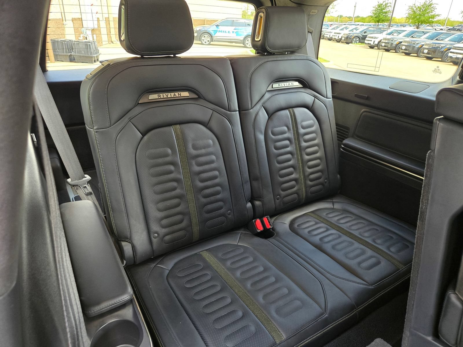 Used 2023 Rivian R1S Adventure Quad AWD/4WD image 27