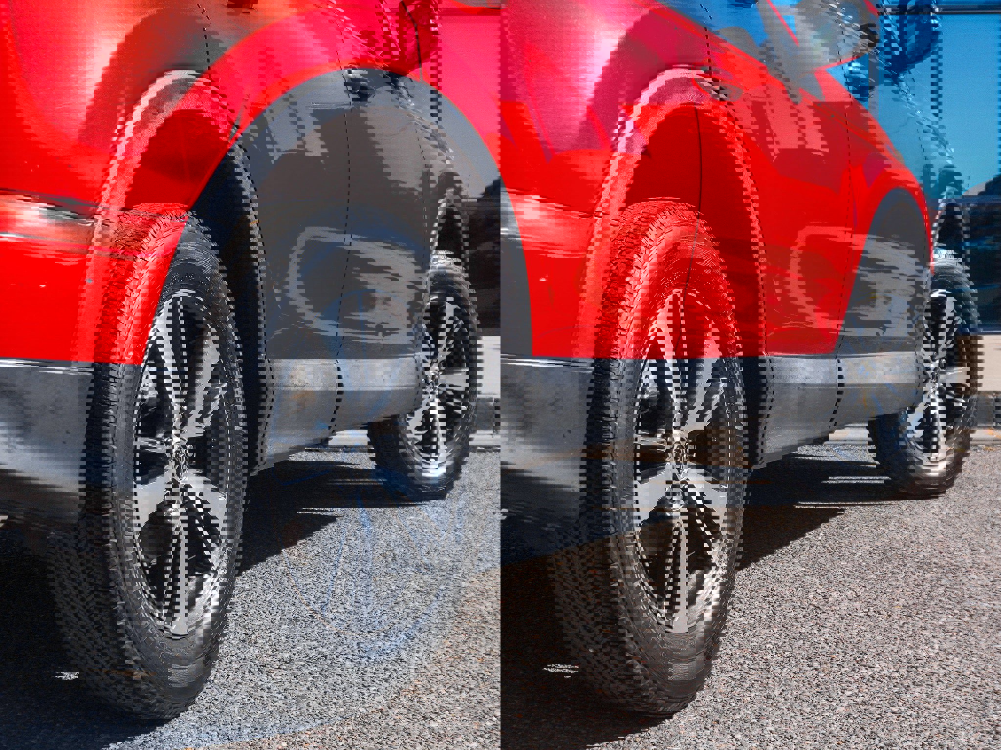 Used 2016 Toyota RAV4 XLE image 11