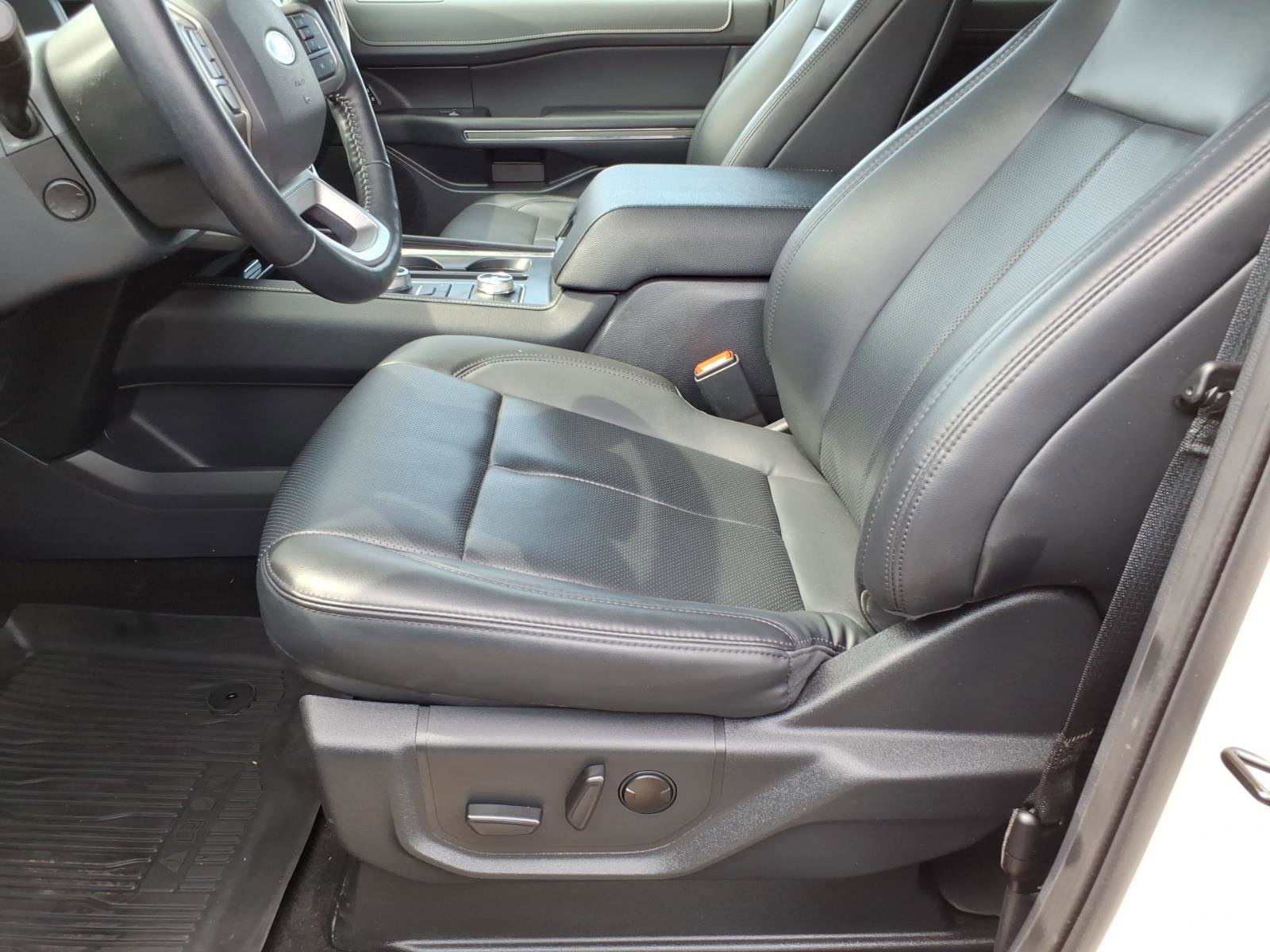 Used 2023 Ford Expedition Max XLT AWD/4WD image 15