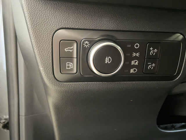 New 2025 Ford Escape SE w/ PHEV Premium Package FWD image 25
