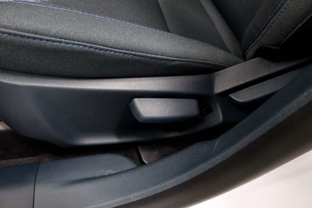 Certified 2025 Ford Maverick XLT w/ Equipment Group 302A image 24