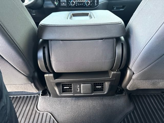 Used 2025 Chevrolet Silverado 1500 LT AWD/4WD image 24