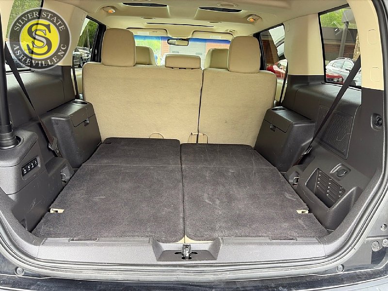 Used 2018 Ford Flex Limited w/ Equipment Group 303A AWD/4WD image 27