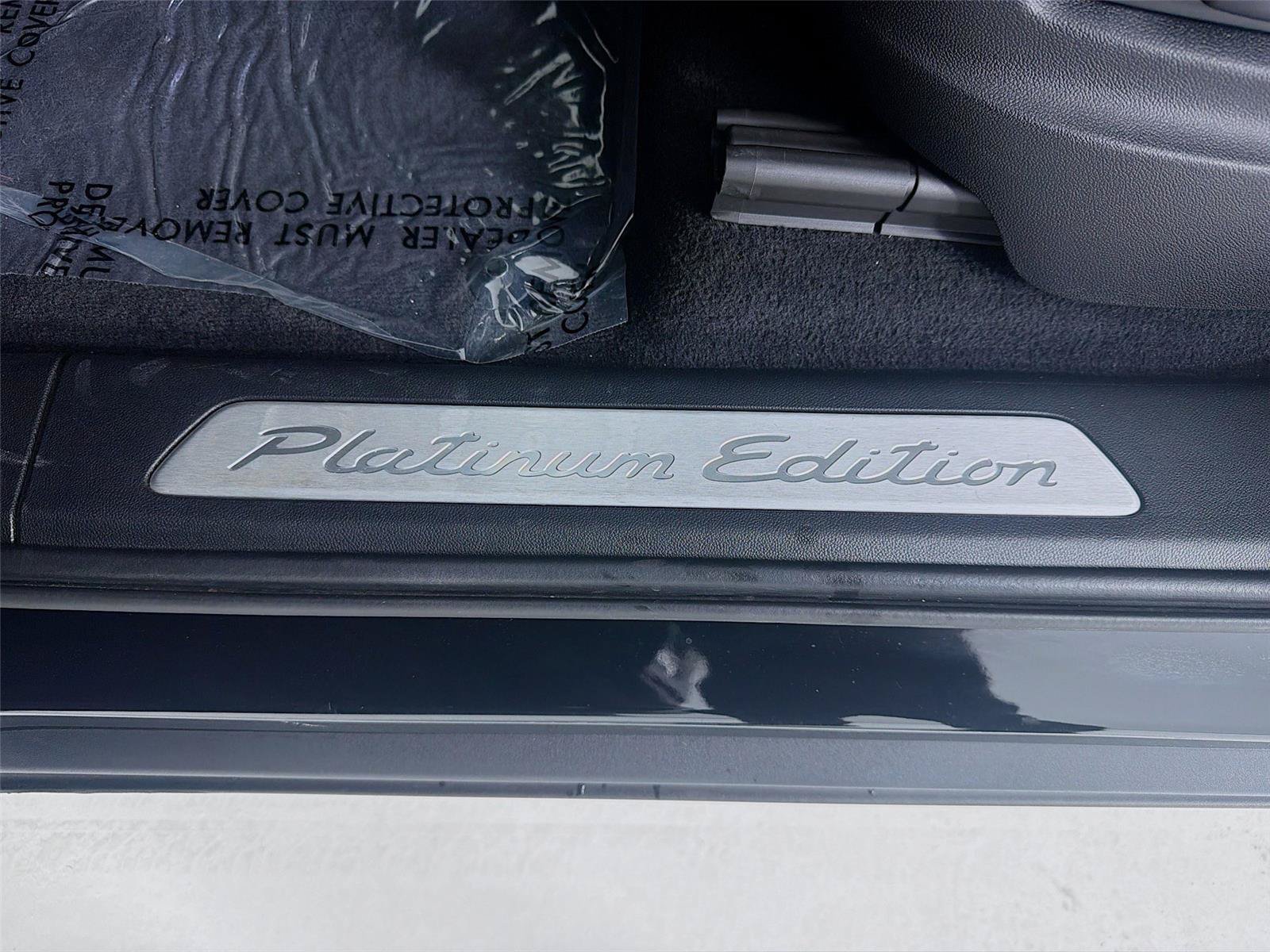 Certified 2023 Porsche Cayenne S AWD/4WD image 10
